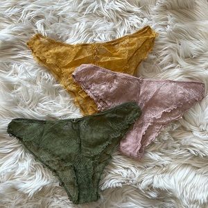 REVEAL lace panties